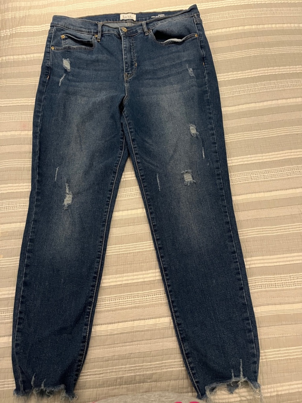 Nicole Miller Dark Blue Distressed Boyfriend Jeans with Frayed Hem Size 12